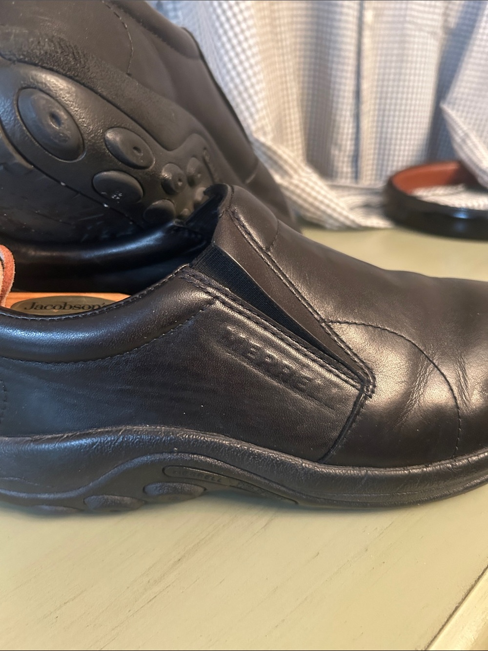 Merrell Black Slip-On Leather Casual Loafers - Picture 2 of 7